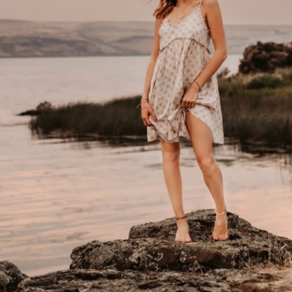 [ Country Outfitter Patrons of Peace Boho Western Floral Tie Shoulder Dress ] - Picture 9 of 10